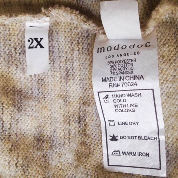 Mododoc Tunic Sweater - Picture 5 of 5